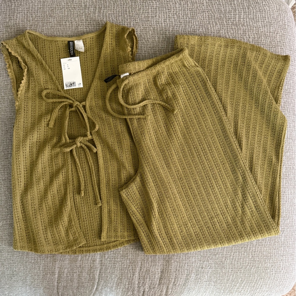 H&M Cover Up Lounge Set NWT (top)